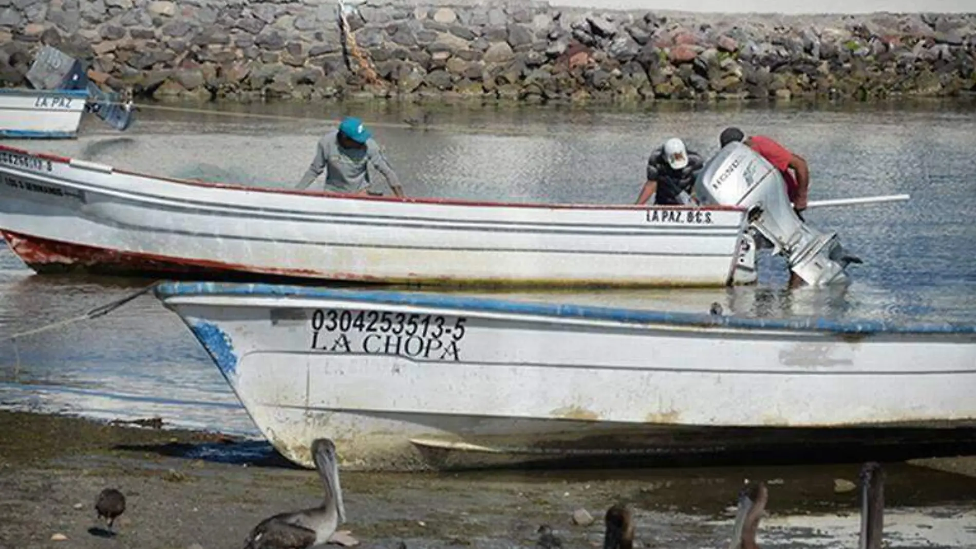 Pescadores lancha